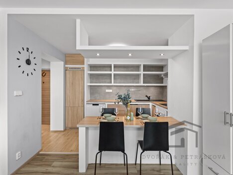 Prodej bytu 1+1, 46m2, Praha - Bajkonurská